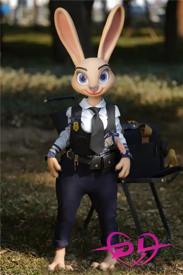新米警官ジュディ キャラクター ラブドール