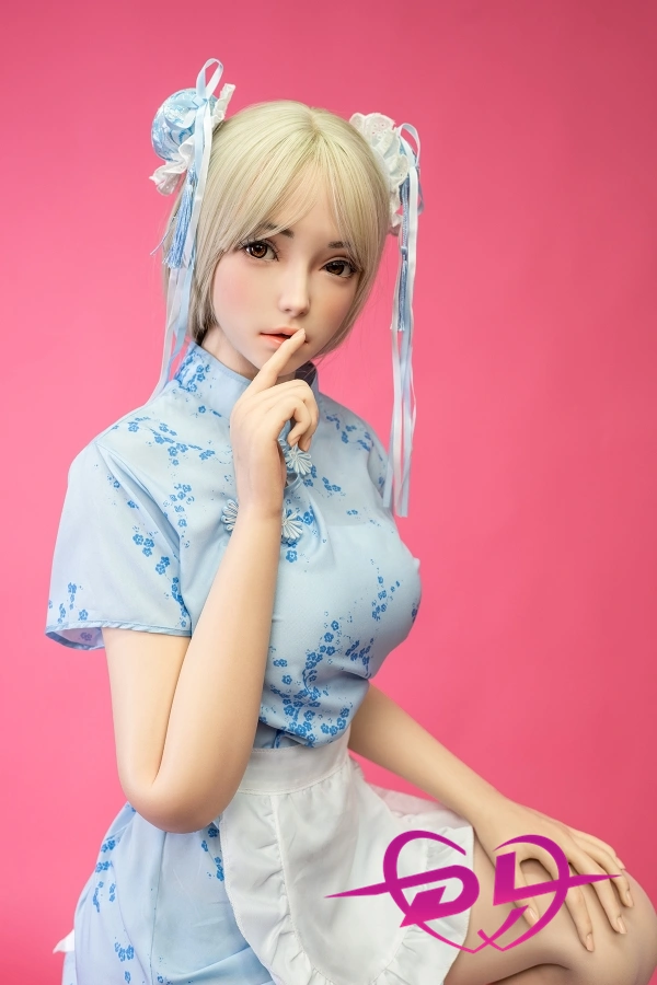 柳思思 等身 大 ダッチワイフ