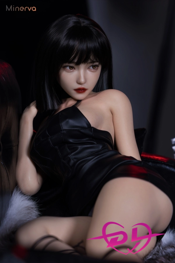 alt="裸の キャラクター ラブドール"