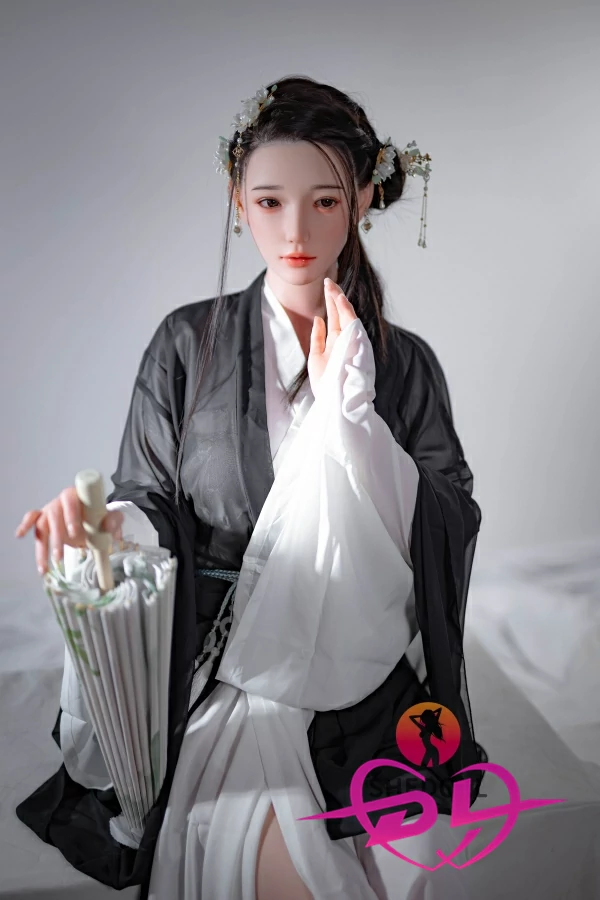 中国 ラブドール 阿初 1号メイク