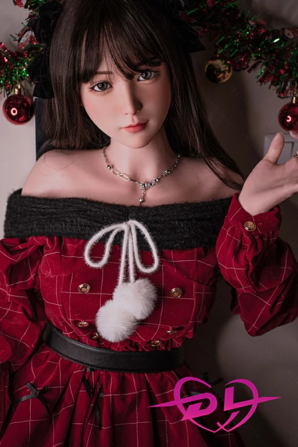 ラブドール 巨乳 栀子