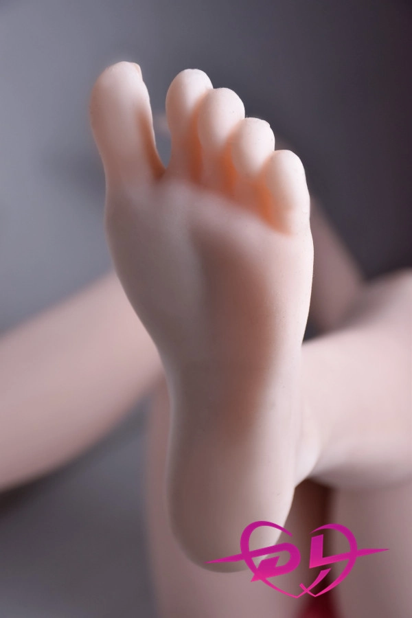 深见明香 美しい足