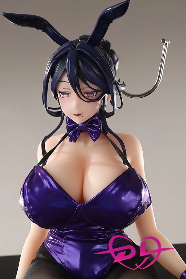 バニーガール先輩 セックス  爆乳
