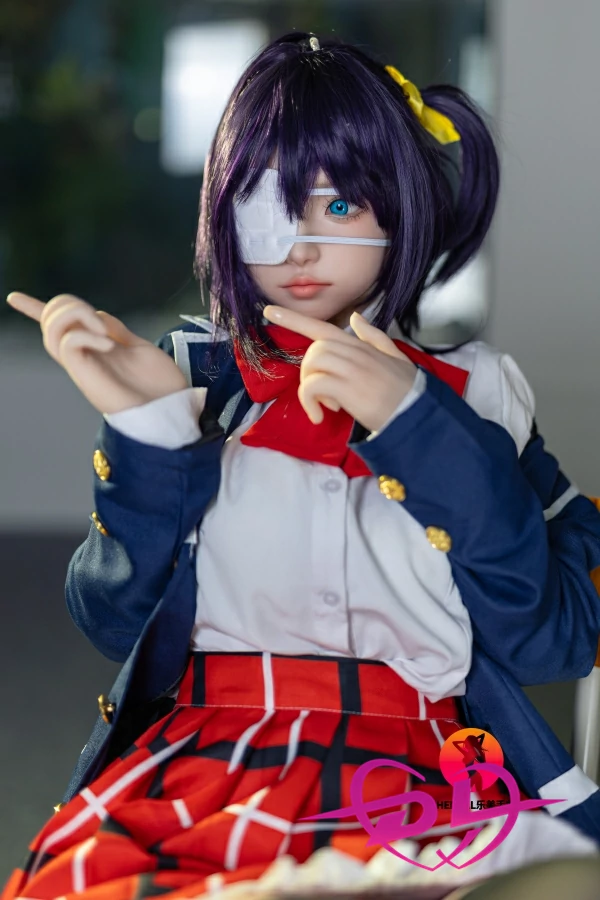  小鳥遊 六花cos