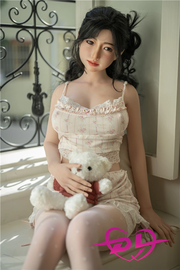 台所でエッチ 人形  ラブドール