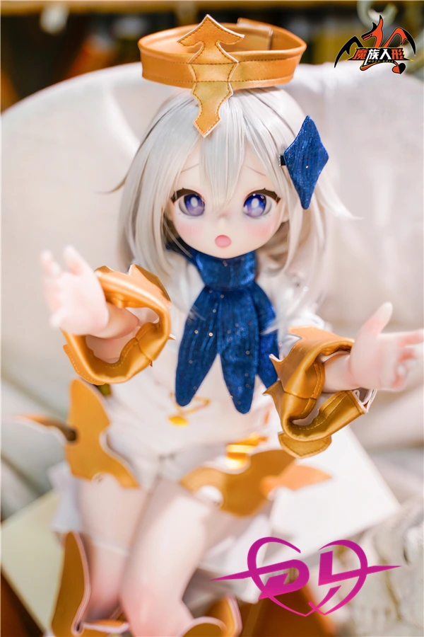 MOZU doll 65cm Tiny Moe コスプレ PVCヘッド+シリコンボディ アダルトドール 可愛い  キュート 白髪 エッチ ２次元 アニメ ダッチワイフ ミニ 漫画 原神 ピンクの乳首 宣材写真と同じ衣装無料プレゼント
