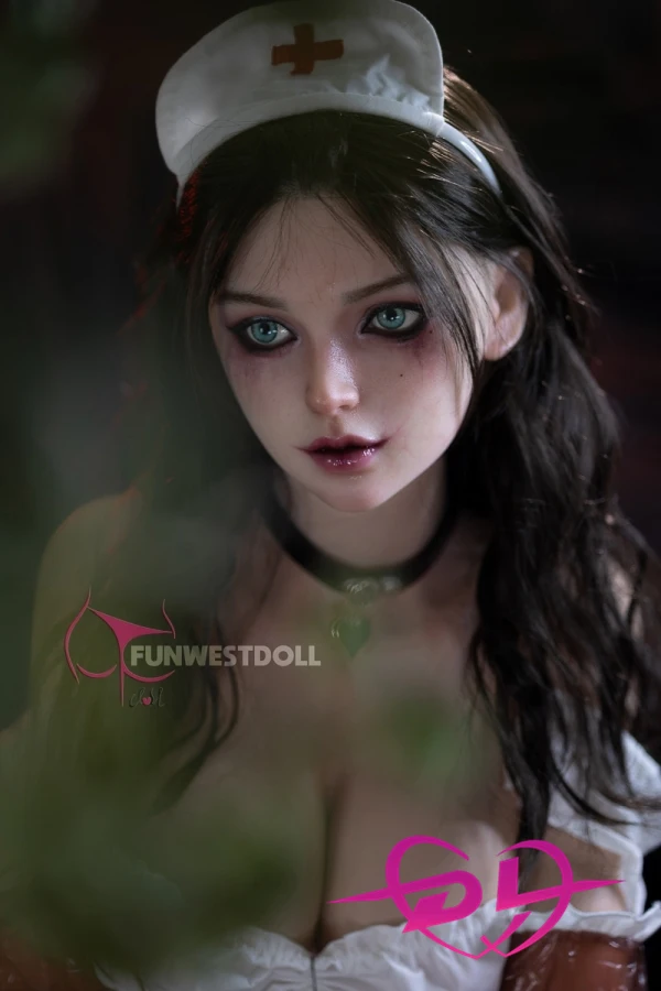 alt="ハロウィン コスプレ人形 Lily"