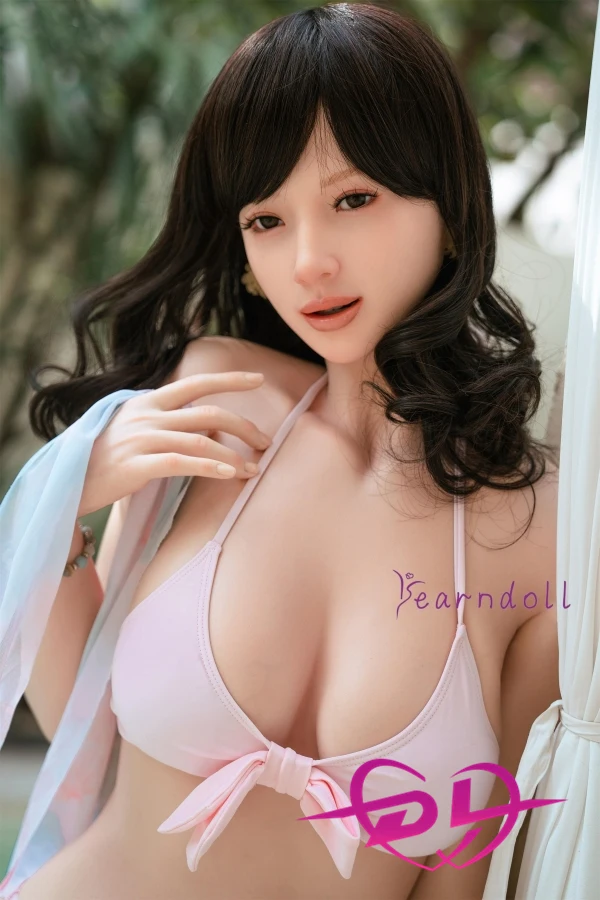 女性 ラブドール 雅美