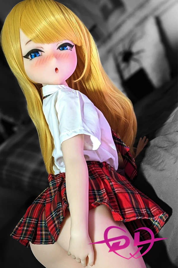 Chubby 金髪 若さ溢れる ドール