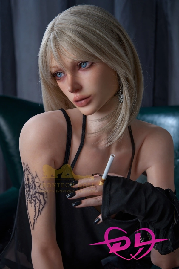 痴女 人形 Irontech B1茶髪