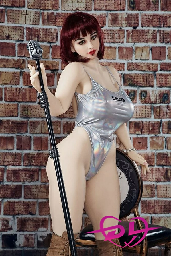 セーラー服 ラブドール 短赤髪リアルラブドール