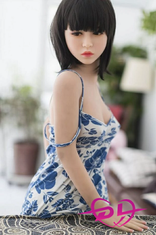 145cm ラブドール 画像