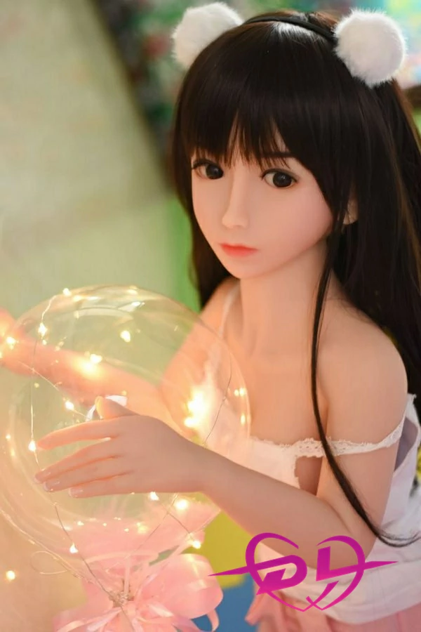 alt="ラブドール 小桜"