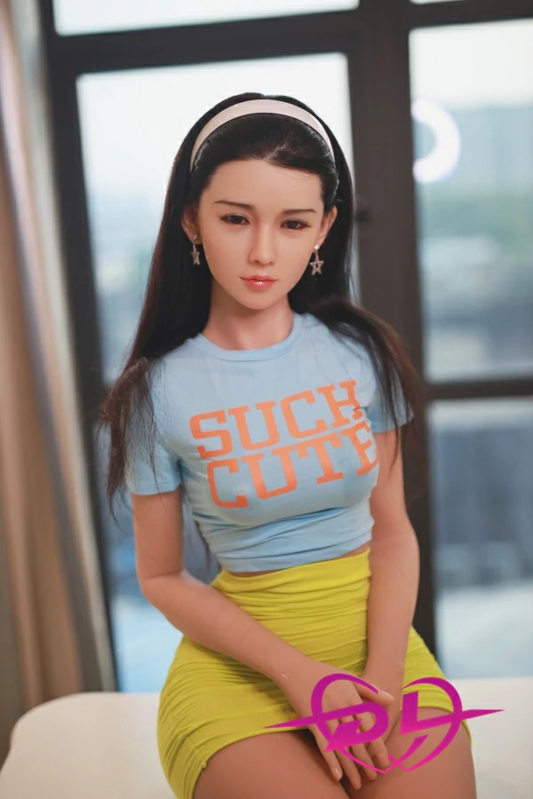 157cm小胸 ラブドール ギャラリー