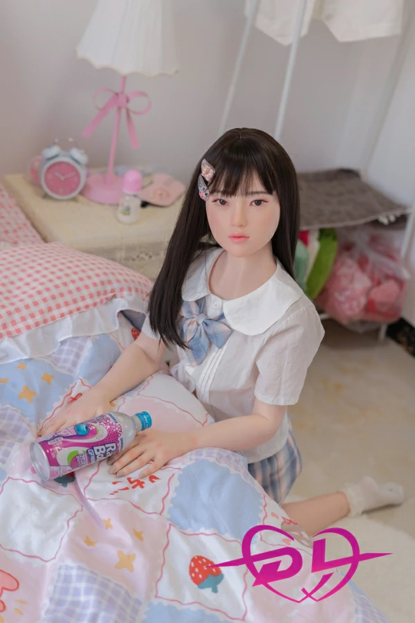 142cm ラブドール 部屋