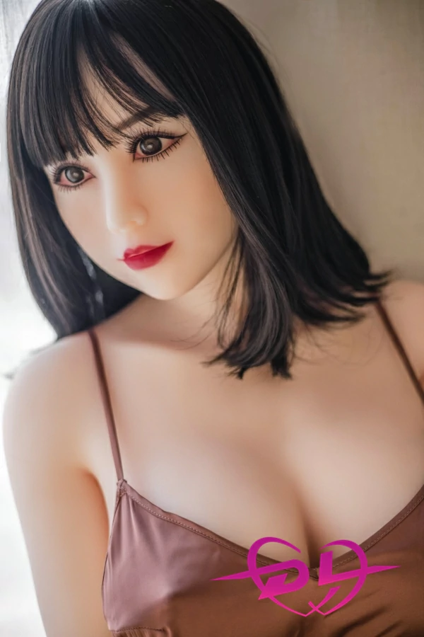 Sara 159cm E-cup TPE製 Irontechdoll 豊満系ラブドール