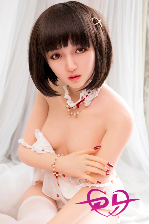 奈緒 153cm 小胸 綺麗な瞳セックス人形 A-cup XYCOLO シリコン製