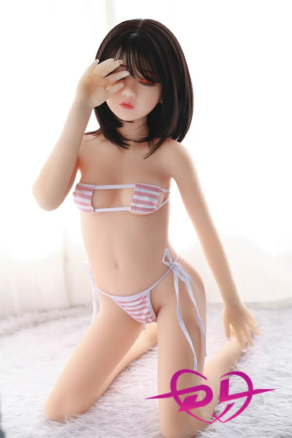 ドール 綺麗 幼い系閉じ目ラブドール