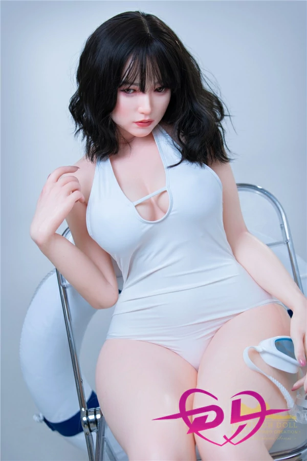 ラブドール  誘惑の美乳ラブドール