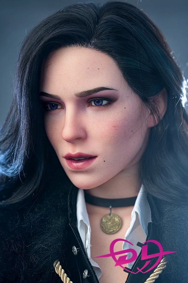 alt="E Cupダッチワイフ 叶奈法Yennefer"