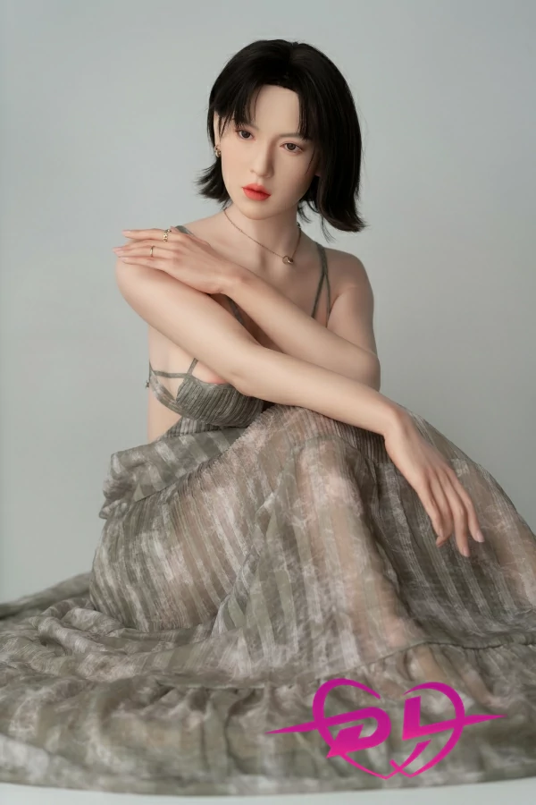 モデル顔たちダッチワイフ 熟女 みなみ