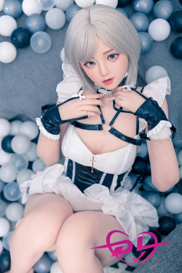 素晴らしい セックスドール 銀髪 铃兰 Convallaria