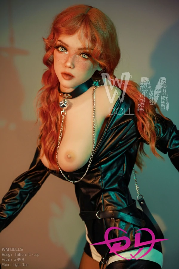 ダッチワイフ 熟女 泉