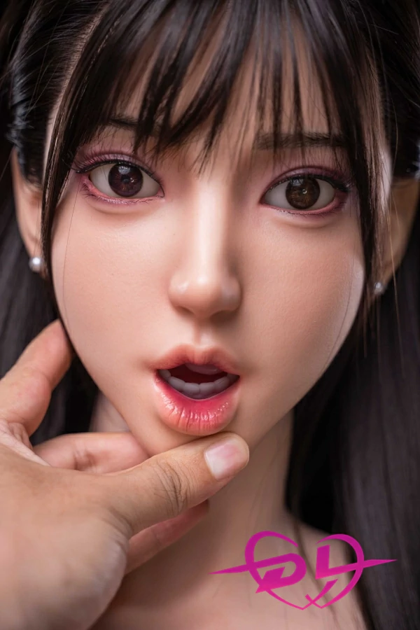 ラブドール 外人 ことこ
