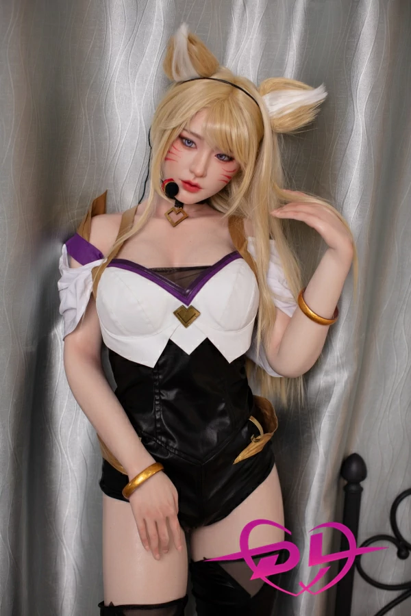 巨乳 プルプル Lia