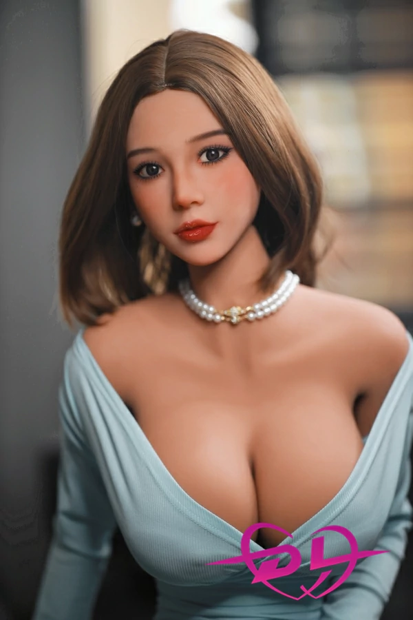 ダッチワイフ 熟女 Crystal